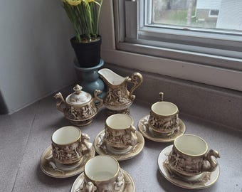 Capodimonte Italy Coffee Set – Luxury Italian porcelain, 5 cups & saucers with gilded cherub relief, romantic baroque style