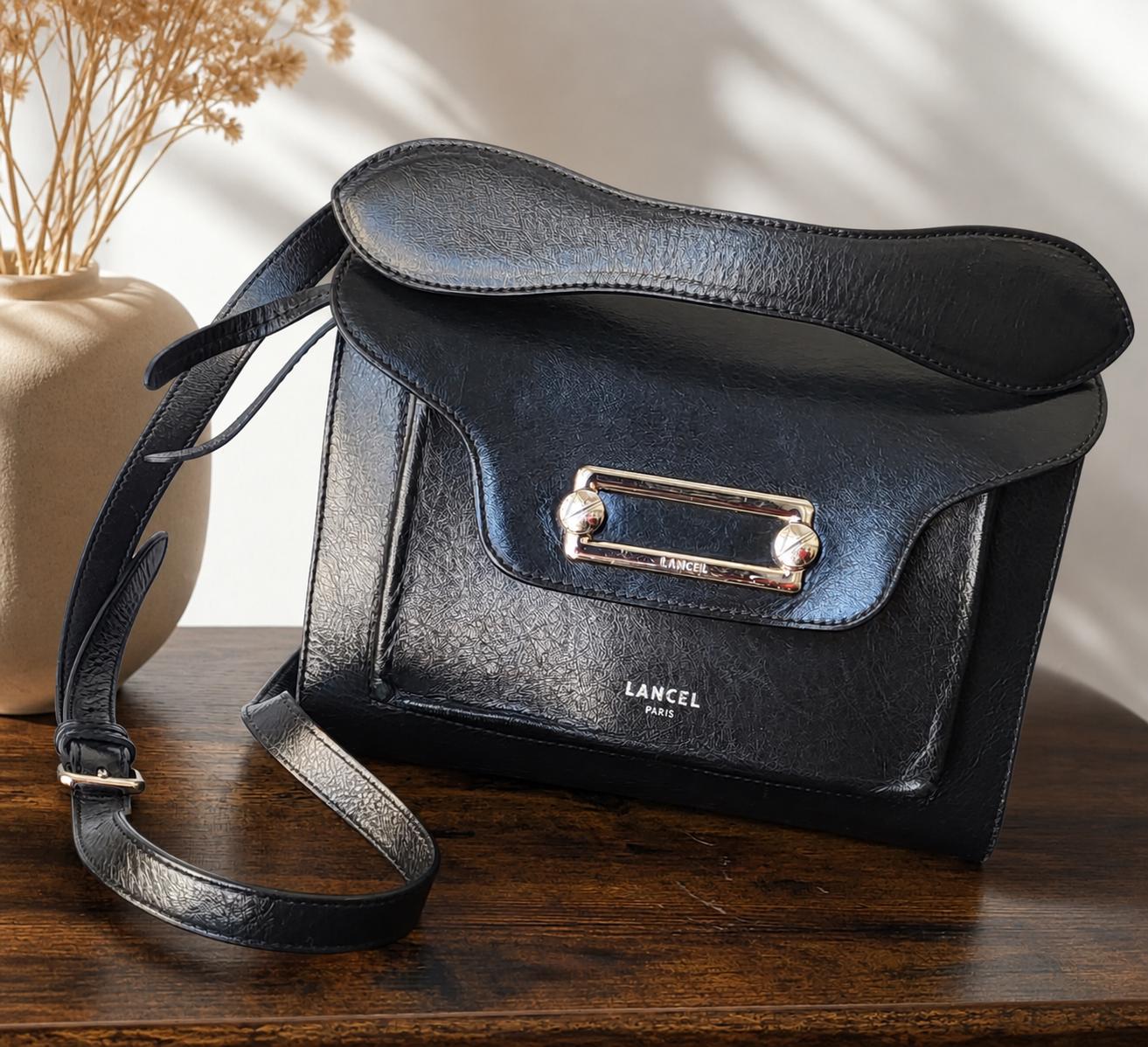 Lancel Paris Bag New /Unused w/price tag Lancel LANCEL Bag as New M