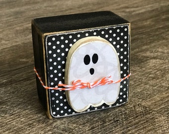 Wooden Ghost Bowl Fillers, Fall Tiered Tray Decor Rustic Halloween Ghost, Halloween décor, scary ghost Beware Of The Ghosts wood ghost sign
