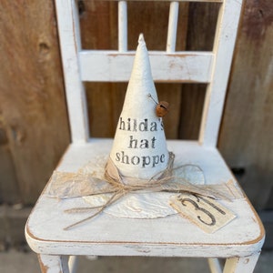 Witch Hat Shelf Sitter, Primitive witch hat, Primitive Halloween Decor, Autumn Decor, Halloween Farmhouse Decor, Home Decor Witch Hat