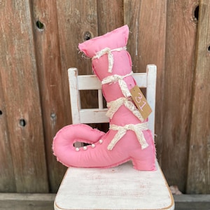 Primitive Witch Boots, Witch Boot Decor, Primitive Halloween Decor, Witch Boot, Shoe, Farmhouse, pink Witch boots, Halloween Witch Decor
