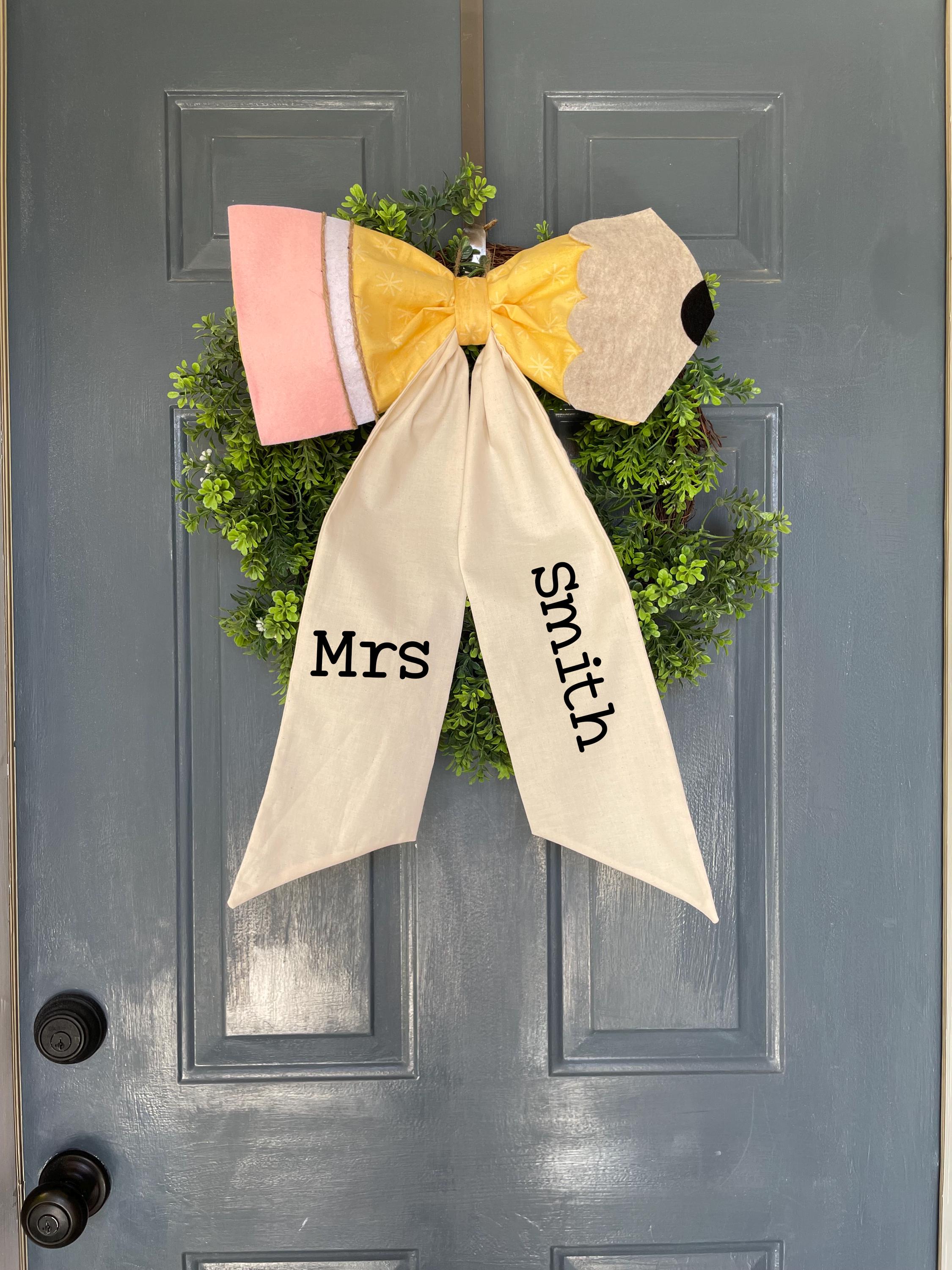 pencil bow for wreath, Teacher Door Hanger, Notebook paper with pencil bow door hanger, teacher name sign, teacher gift, back to school gift
