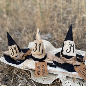 Grungy mini witch hat, Farmhouse Primitive Witch Hat, fabric witch hats, small witch hat shelf sitter, rustic witch hat Home Decor Witch Hat
