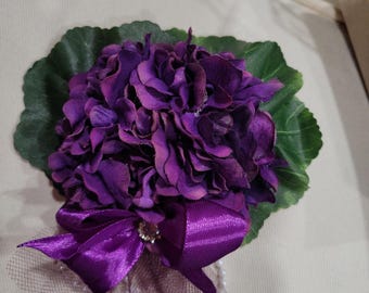 Purple Cluster Violet Flower Brooch with Ribbon and Veil