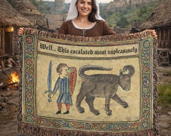 Manta de tapiz medieval divertida, manta tejida de arte popular gótico extraño, tapiz de pared estilo manuscrito absurdo, decoración del hogar con humor negro.