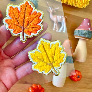 Herbst Blatt Patch Aufkleber-Zwei Ahorn Blatt Aufkleber-Orange und Gelb Blätter-Fall Yall Sweatshirt-Herbst hässliche Pullover-Thanksgiving T-Shirt-Wald
