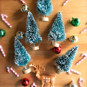 Mini Bottle Brush Trees-Lot of Five 2.5 Inch-Mini Flocked Christmas Pines-Holiday Putz Village-Tiny Tree Ornaments-Retro Snowglobe-Terrarium