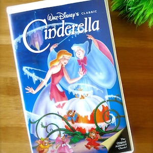 Vintage Cinderella VHS Movie-Tape & Original Video Case-Walt Disney Film Classics-Vintage 1960 Animated Cinderella-Disney Cinderella Castle