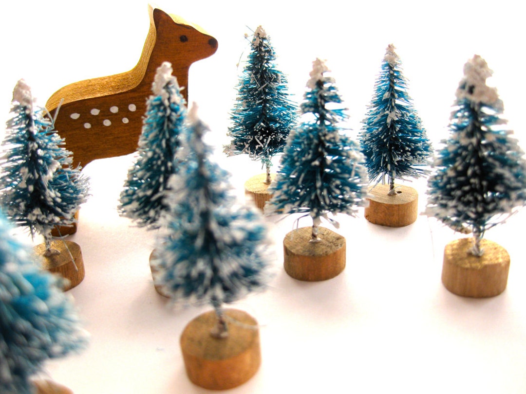 Tiny Bottle Brush Christmas Treeslot of Ten 1.5 Inchgreen & White