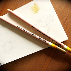 Tri-Tone Koh-I-Noor Hardtmuth Colored Pencils-Maddigold Yellow Orange Cream Pencils-Art Sketching Pencil-Art School Supplies-Coloring Book