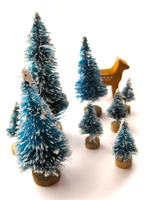 Col House Designs - Wholesale Mini Snowy Bottle Brush Trees, 12/Set