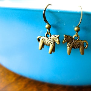 Dala Horse Charm Earrings-Antique Gold OR Silver Dala Horses-Swedish Darlecarlian Jewelry-Scandinavian-Sweden-Cowgirl Christmas-Folk Horse