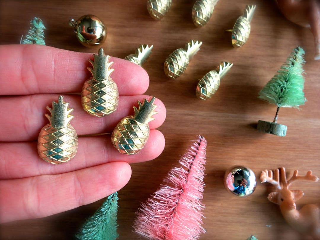 Gold Pineapple Push Pinslot of 9 Pineapple Push Pinsmetal Fruit Pins