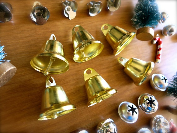 24 Small Gold-Toned Bell Shaped Beads For DIY Crafting Christmas Holiday  Bells
