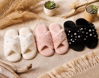 Elegant Pearl Fuzzy Slippers, Faux Fur Criss Cross Slides, Bridesmaid Proposal Gift, Bachelorette Party Favors, Bride House Shoes