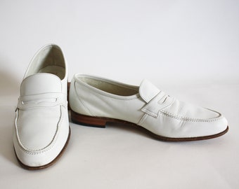bally classic loafers
