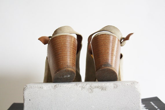 90s Beige Suede Sling Backs Wooden Heel Chic Vint… - image 6