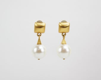 80s Gold tone Earrings with Giant Pearl Clip on Baroque Victoriana VTG Vintage