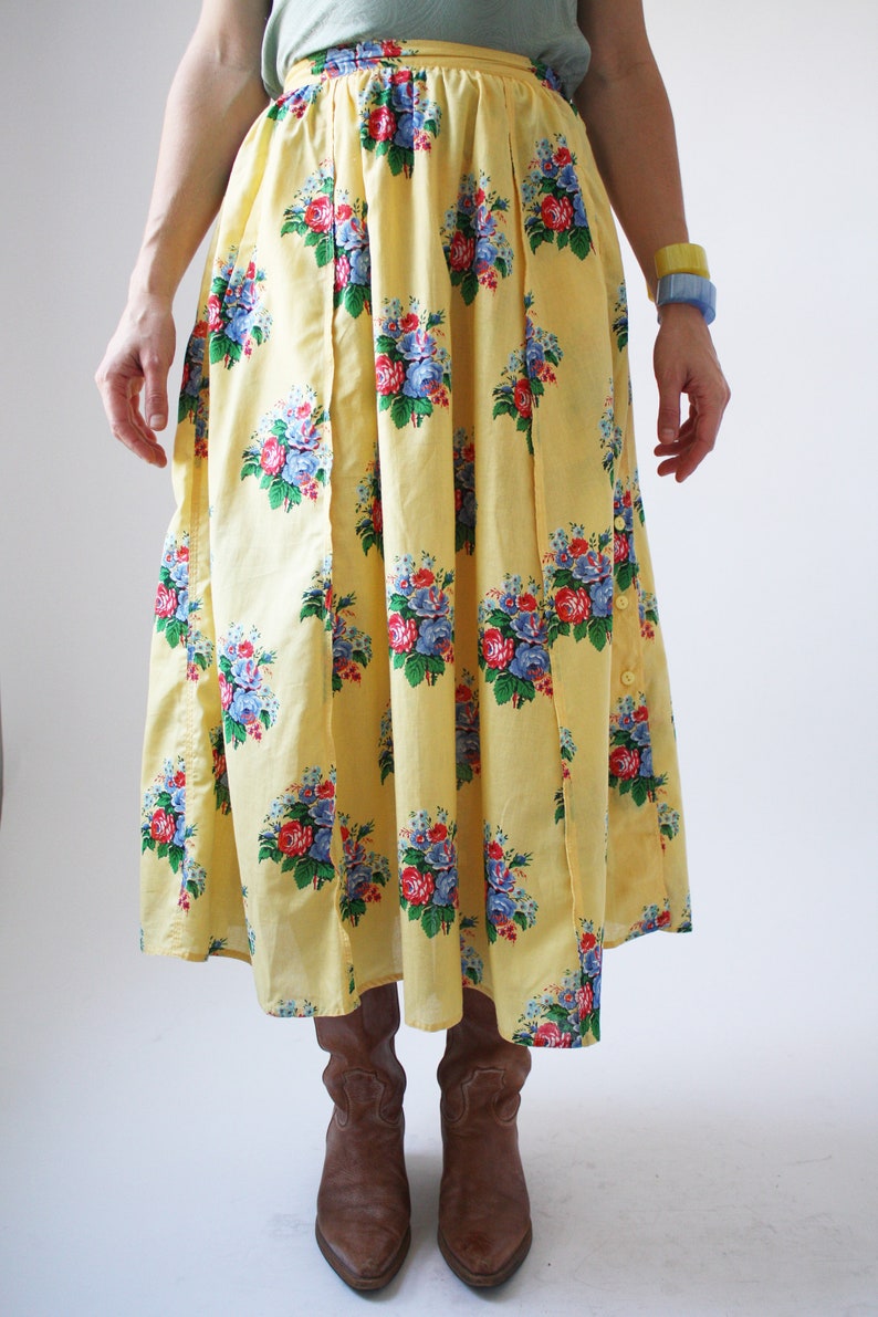 80s Yellow Floral Dirndl Skirt 100% Cotton Summer Boho Romantic Vintage Bottom Full SKirt with Pockets VTG image 2