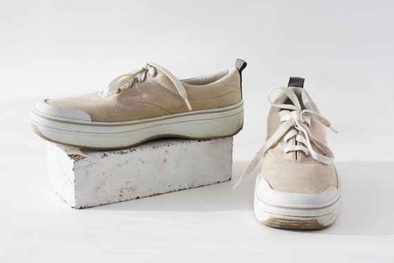keds beige