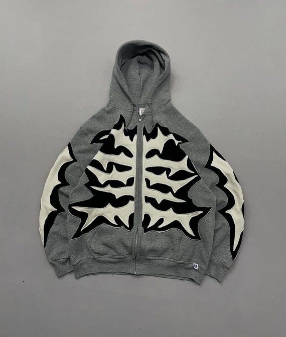 Custom Skeleton Zip-Up Hoodie | Oversized Y2K Streetwear, Appliqué Bone Design