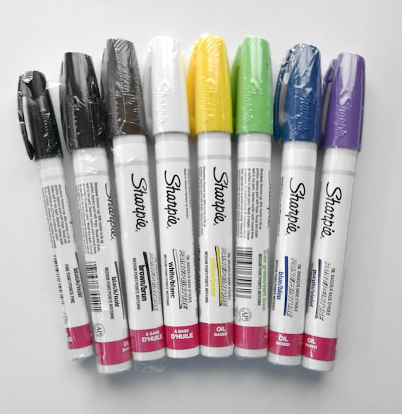 Sharpie Oil Based Paint Pens Qty of 1 