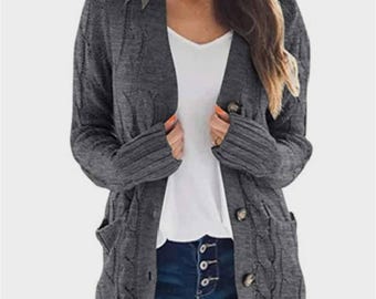 Kardigan z dzianiny kablowej z guzikami | Przytulny damski sweter z długim rękawem | Gruby puchowy sweter z kieszeniami