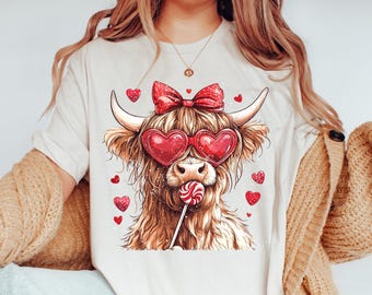 Comfort Colors® Howdy Valentine T-Shirt, Valentine's Shirt, Valentine Highland Cow Tee, Western Valentine's Day Shirt, Highland Cow Tee