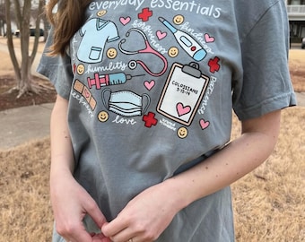 Jeden Tag Essentials Christian Nurse Tee