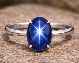 Blue Star Sapphire Ring, 925 Sterling Silver, Lindy Style, Flash Light Star Gemstone