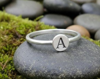 Personalized initial Ring, Sterling Silver initial Ring, Personalized Stacking Letter Ring, Minimalist Letter Ring, Personalized Gifts