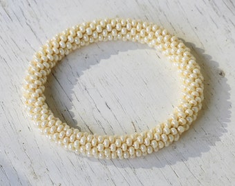 Pearl Bracelet Handmade bangle Ivory beige, pearl bangle of seed beads - All SIZES -  beaded crochet bracelet, over bangle, Big beads