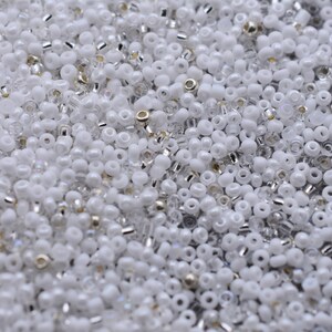 Mix di perline bianche 40gr, perline di neve, miscela di perline bianche per perline, piccole perle Czech Preciosa 10/0, Rocaille, varie tonalità bianche