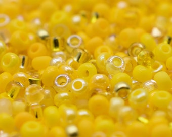 Yellow seed beads mix, 40 gr. Yellow beads, beading supplies, High quality rocaille 2 mm, Czech beads Preciosa 10/0, small beads, glass bead