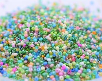 Green Multicolor Beads, Greenish mix, Green Pink beads mix 40 gr. Green seed beads, round Czech Preciosa 10/0 size 2 mm, beading supplies