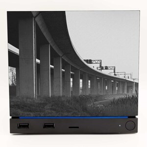 Roskambrug Faceplate for Steam Machine (2026), Magnetic 3D Printed Panel with Bruges Bridge Photo, Unofficial Accessory image 2