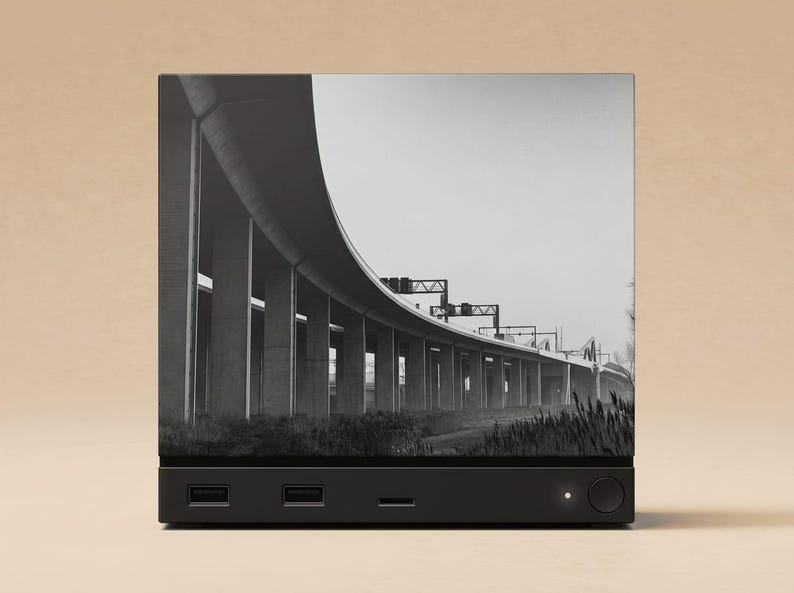 Roskambrug Faceplate for Steam Machine (2026), Magnetic 3D Printed Panel with Bruges Bridge Photo, Unofficial Accessory image 6
