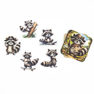 Waschbär Magnetset, Holz Kühlschrankmagnete, Süße Tiermagnete, Handgemacht in Belgien, Neodym Magnet, Küchendeko Geschenk Bild 1