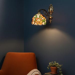 Tiffany Style Wall Sconce Sunflower Stained Glass, Art Deco Vintage Bedside Lamp, Aesthetic Home Decor, Unique Gift Idea –FREE BULB INCLUDED image 5