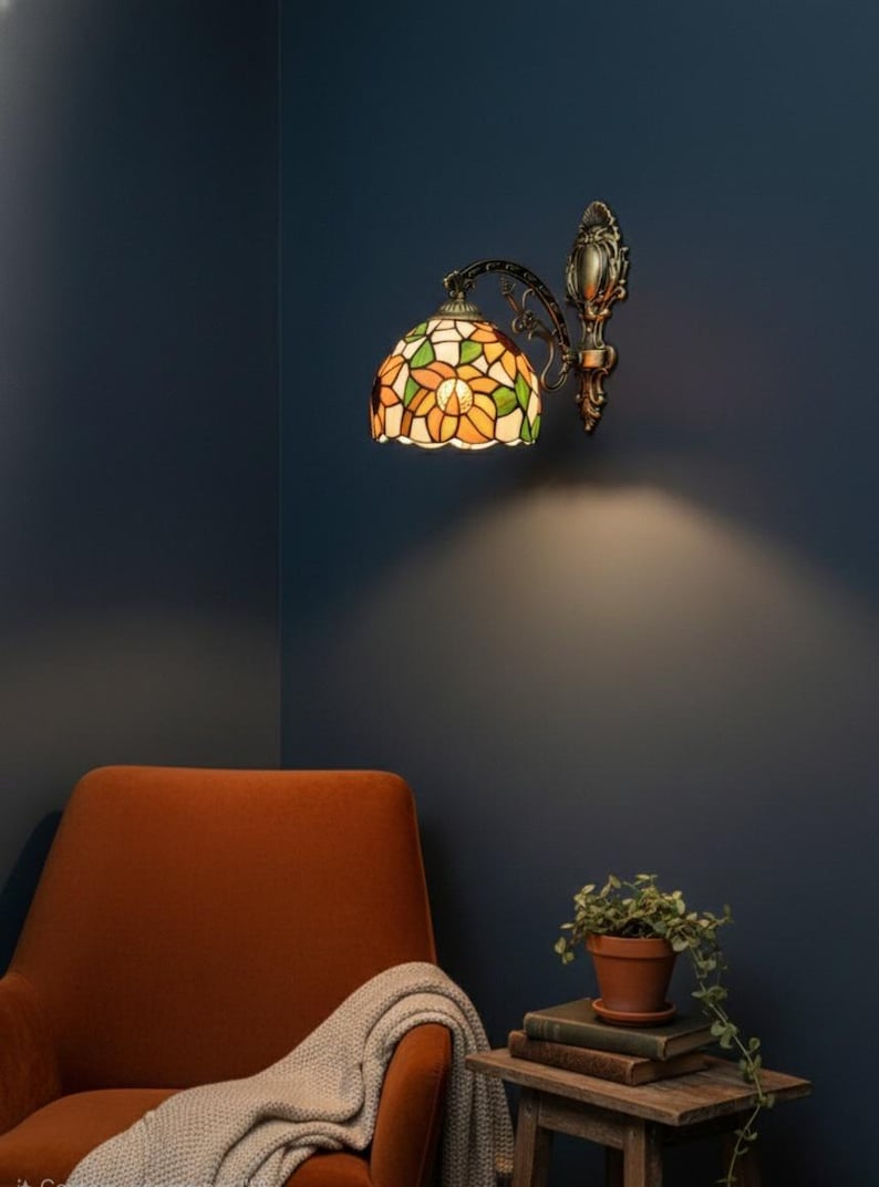 Tiffany Style Wall Sconce Sunflower Stained Glass, Art Deco Vintage Bedside Lamp, Aesthetic Home Decor, Unique Gift Idea –FREE BULB INCLUDED image 5