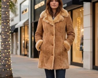 Abrigo de ante con forro de piel sintética para mujer – Chaqueta de invierno cálida con forro de piel – Prenda de abrigo de estilo vintage de largo medio