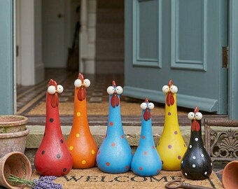 Divertente statuetta da giardino a forma di gallina, simpatica decorazione in resina a forma di gallina, ornamento da giardino originale, decorazione da esterno in stile rustico, idea regalo unica