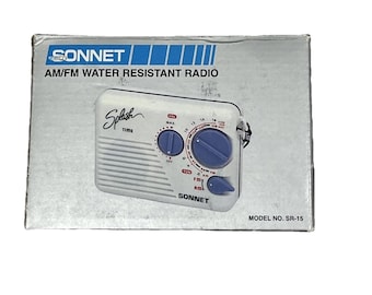 Sonnet Splash Time Music Radio - AM / FM  Vintage- Water resistant- 80's- Beach