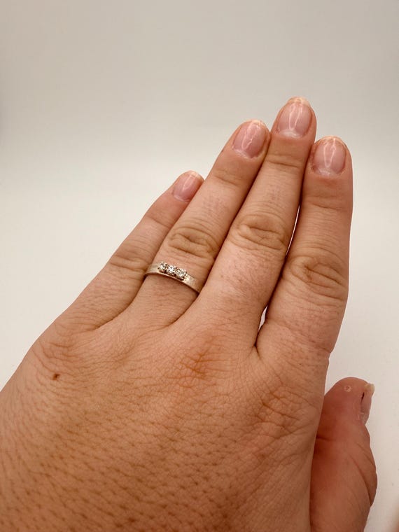 Silver 3 Stone Rinestone Ring Expandable - image 3