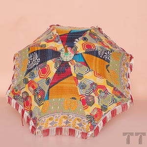 2-pack handgjorda parasoll i lapptäcke, broderad bomull – Indisk bröllopsdekoration från Textile Taller