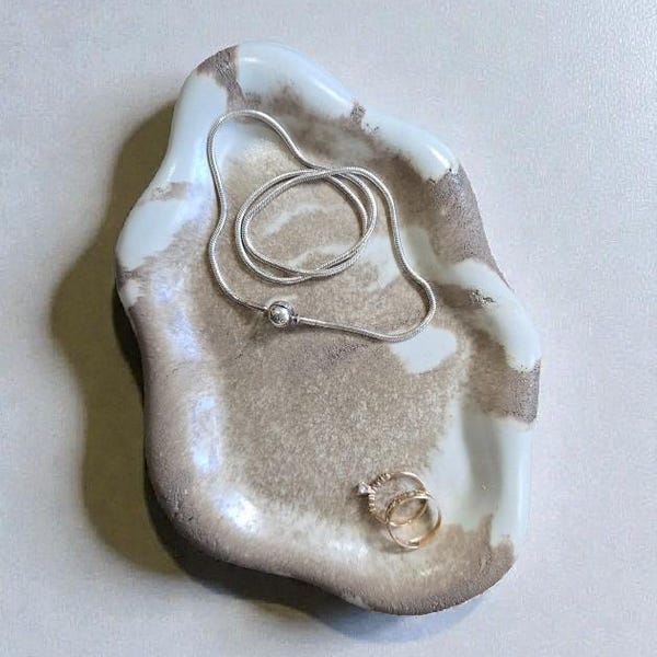 Handmade Marbled Concrete Tray | Wavy Jewelry & Candle Holder