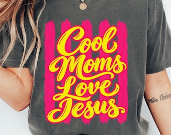 Cool Moms Love Jesus Shirt, Christian Comfort Colors Tee, Groovy Christian Mom Shirt, Colorful Faith Gift for Mom, Jesus Lover Tee for Women
