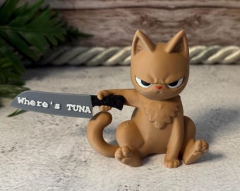 Personalized cat with knife figurine, Cat with Knife Meme, funny gift for cat lovers, decorative figurine with custom text, unique table decoration