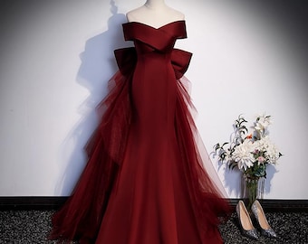 Vestido de gala / Vestido halter rojo brillante con lentejuelas / Vestido burdeos con falda de tul con volantes / Vestido de fiesta / Vestido de dama de honor / Vestidos de noche /