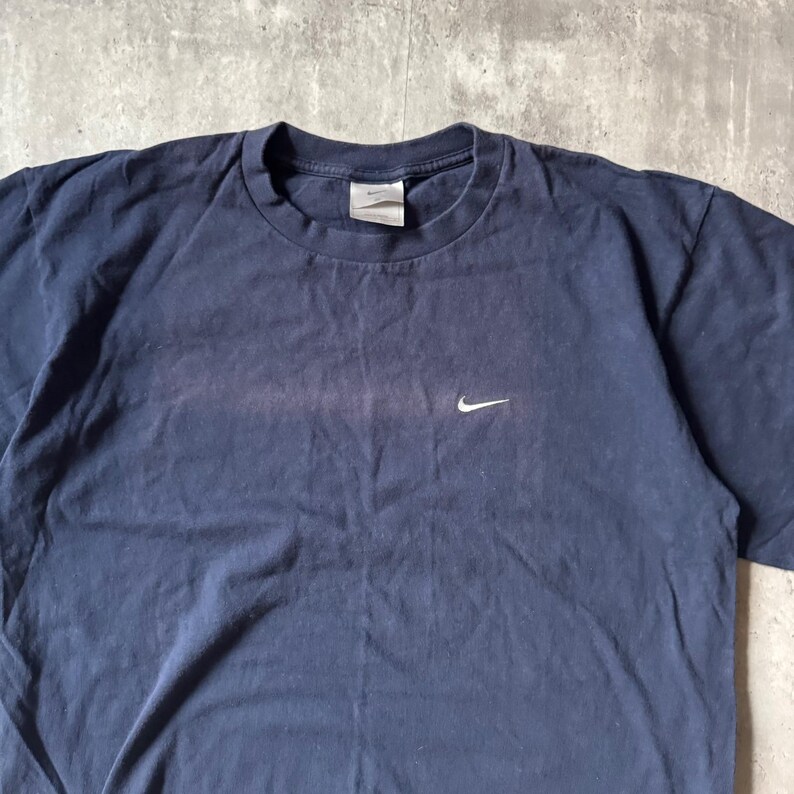Vintage Nike Center Swoosh Navy Blue T-Shirt Mens Medium Y2K Faded Short Sleeve image 2